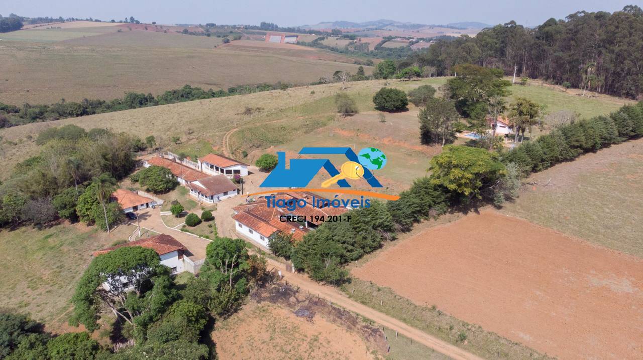 Fazenda à venda e aluguel com 10 quartos, 96800m² - Foto 1