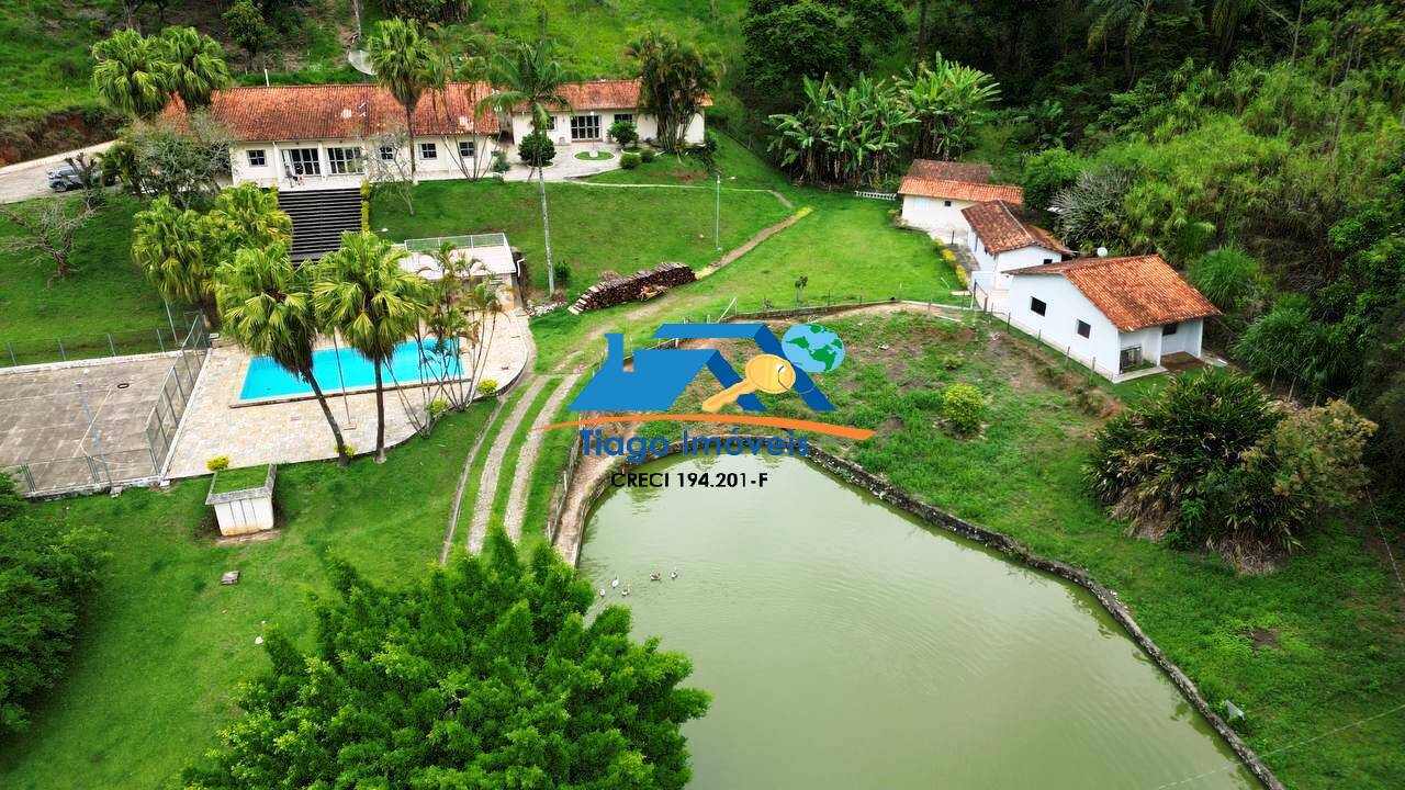 Fazenda à venda com 8 quartos, 50000m² - Foto 1