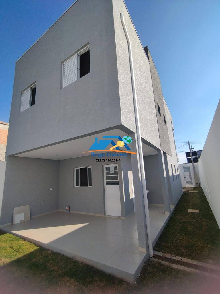 Casa à venda com 2 quartos, 140m² - Foto 2