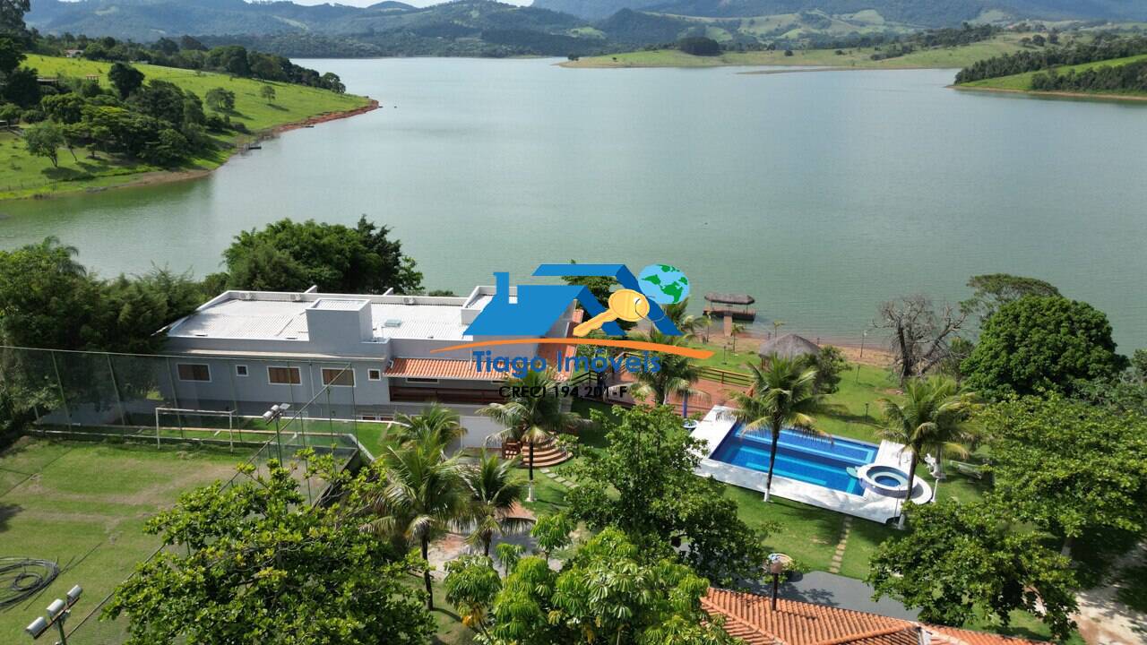 Fazenda à venda com 7 quartos, 9000m² - Foto 1