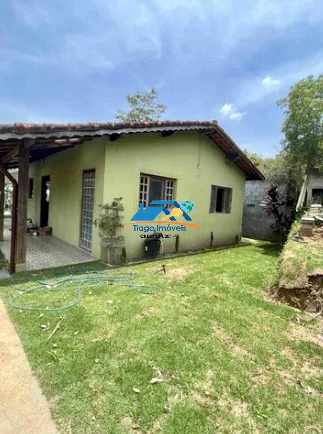 Fazenda à venda com 2 quartos, 500m² - Foto 1