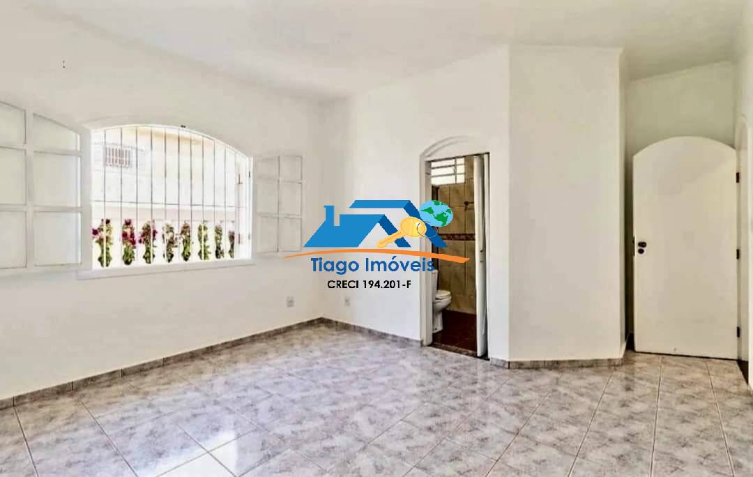 Casa à venda com 3 quartos, 800m² - Foto 21