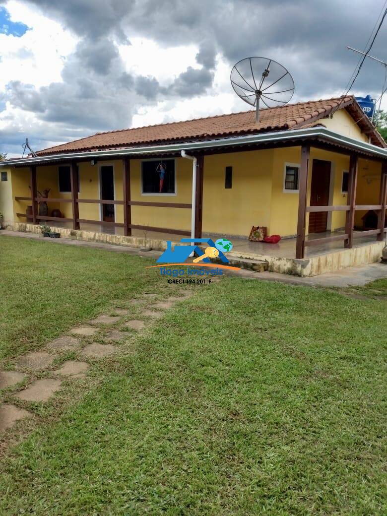 Fazenda à venda com 3 quartos, 3000m² - Foto 1