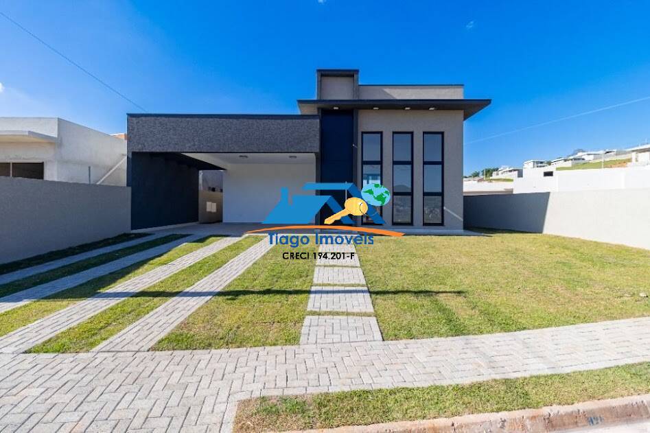 Casa de Condomínio à venda com 3 quartos, 451m² - Foto 1