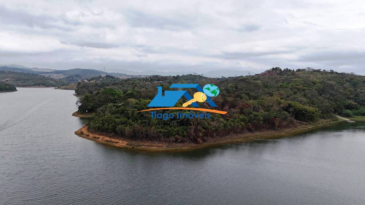 Fazenda à venda com 5 quartos, 22000m² - Foto 1